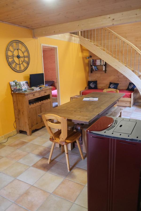 Gite Le Corral Cheminas Exteriér fotografie