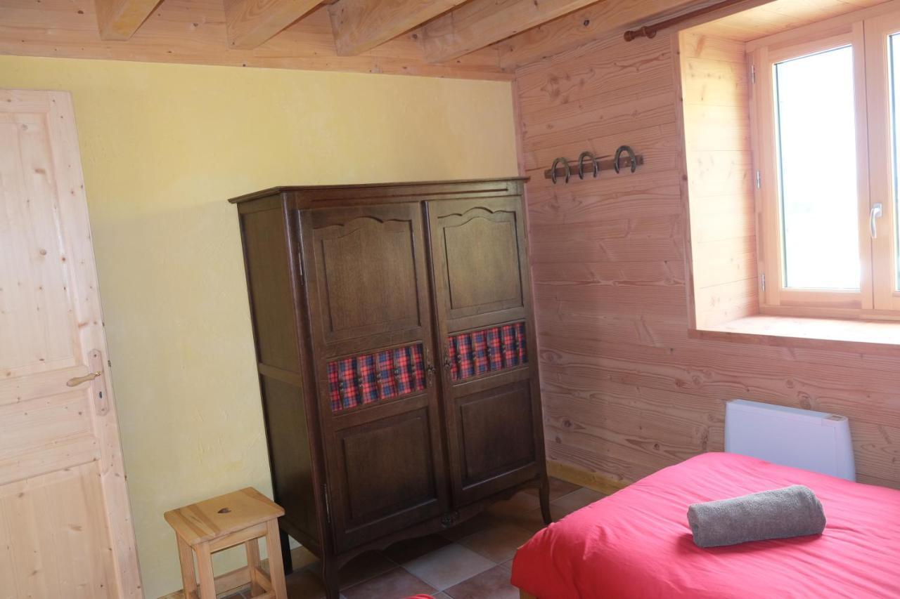 Gite Le Corral Cheminas Exteriér fotografie